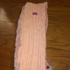 Ugg Scarf